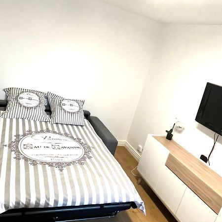Deux pièces cosy à La Croisette Carrières-sous-Poissy Exterior foto