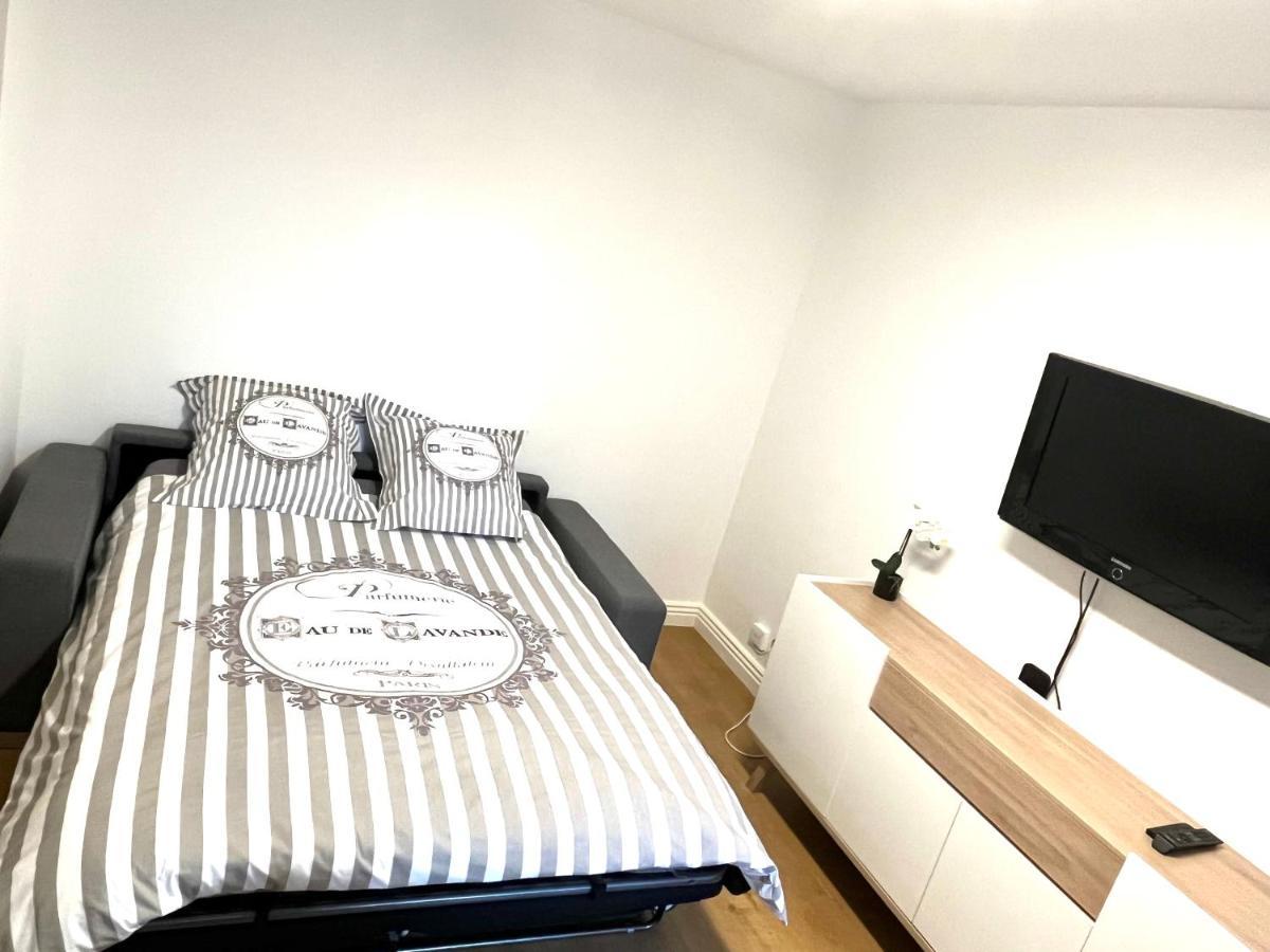 Deux pièces cosy à La Croisette Carrières-sous-Poissy Exterior foto