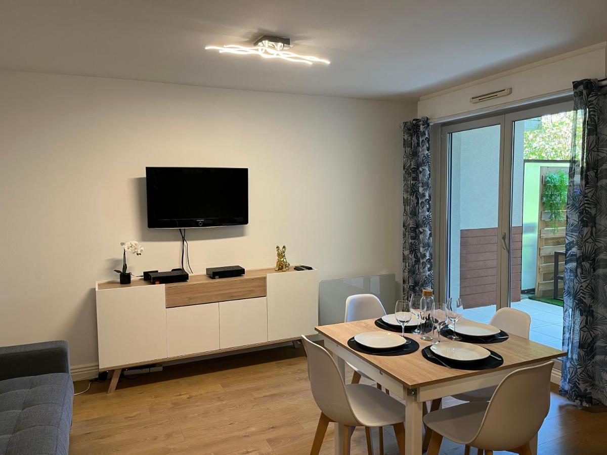 Deux pièces cosy à La Croisette Carrières-sous-Poissy Exterior foto